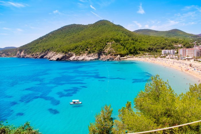 Playas tranquilas de Ibiza: Cala San Vicente Ibiza