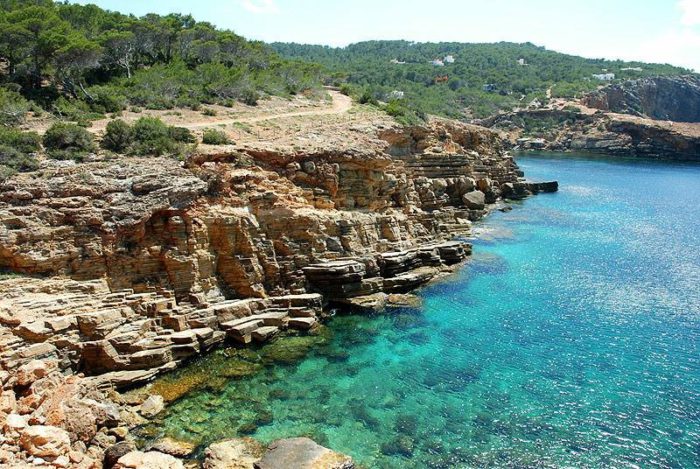 Playas tranquilas de Ibiza: punta galera