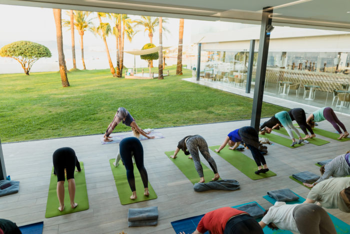 Morning yoga: M&I Private forum de Ibiza 2023 en el hotel Torre del Mar.